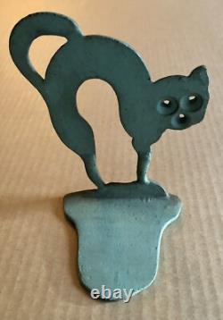 2 Vintage Halloween Cat Scaredy Cat Bronze Bookends Rare