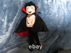 Annalee 11 Dracula Vampire Doll in WOOD Coffin Halloween 2004 Vintage VGC RARE
