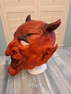 Distortions Unlimited Devil Mask Great Condition RARE Vintage 1990
