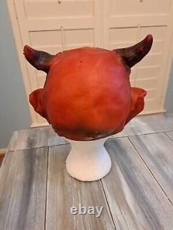 Distortions Unlimited Devil Mask Great Condition RARE Vintage 1990