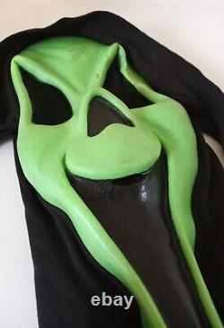 Green Scream Grin Mask Vintage 90's Fun World Div Ghost face Rare Pointy Eyes