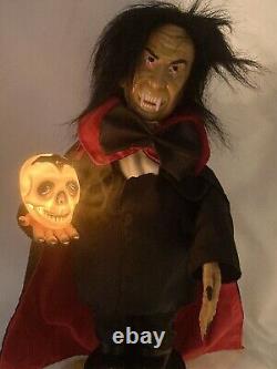 Halloween 24 DRACULA Animated Lights & Sound Rare VTG Motionette Works with Box