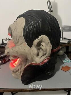 Halloween Light Up Dracula Big Head Decoration Vampire Vintage Ceramic Rare