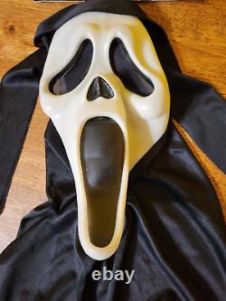 RARE NEW Vintage Scream Ghostface Mask Easter Unlimited Fun World 1997 Carded