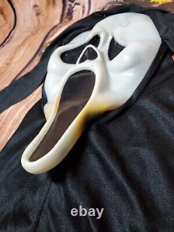 RARE NOS Vintage 1997 SCREAM Ghost Face Mask! Fun World / Easter Unlimited! GLOW