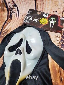 RARE NOS Vintage 1997 SCREAM Ghost Face Mask! Fun World / Easter Unlimited! GLOW