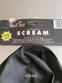 RARE NOS Vintage 1997 SCREAM Ghost Face Mask! Fun World / Easter Unlimited! GLOW