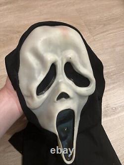 RARE SCREAM Ghostface Mask Fun World Div. Gen 2 Vintage Fantastic Faces GLOW