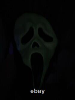 RARE SCREAM Ghostface Mask Fun World Div. Gen 2 Vintage Fantastic Faces GLOW