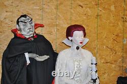RARE VINTAGE COLLECTABLE HALLOWEEN DECORATIONS $3,500 Listed a few seconds ago