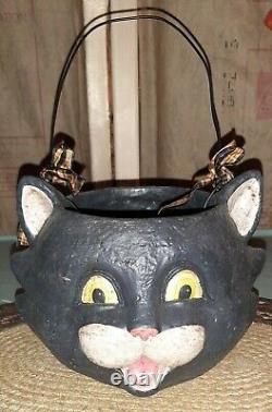 RARE Vintage Ceramic Black Cat Haindpainted Ceramic Candy Basket Bag Halloween