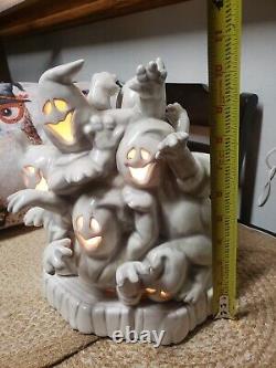 RARE Vintage Ceramic Ghost Huddle Party Halloween Light Up Pile Of Ghosts & Base