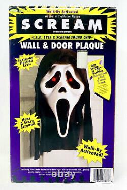 RARE Vintage Fun World SCREAM Electronic Wall & Door Plaque with Light Up Eyes