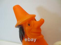 RARE Vintage Halloween Blow Mold WITCH holding SKULL Table Top Lighted Working