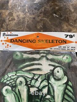 RARE Vintage Halloween Jointed Skeleton Diecut Decoration 56 Dennison EARLY NEW