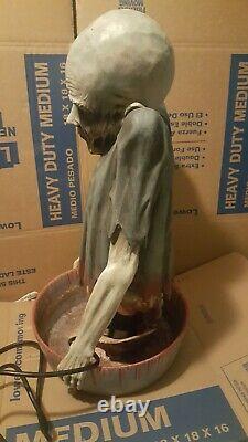 RARE vintage large vampire fountain Animated Prop Halloween Spencers