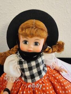 Rare Vintage 1990 Madame Alexander Jumping Joan Greenville Halloween Special +++