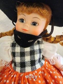 Rare Vintage 1990 Madame Alexander Jumping Joan Greenville Halloween Special +++