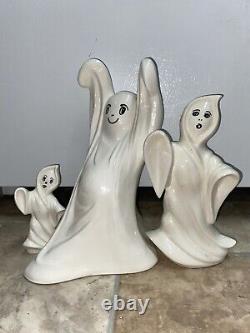 Rare Vintage 70s Dancing Ghost Statue Decor Halloween Collectible H 11 x W 6.5