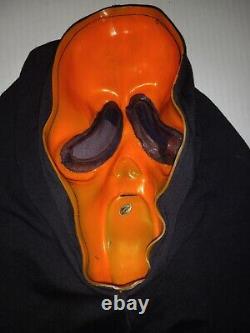 Rare Vintage 90s Gen 1 FANTASTIC FACES Fun World Scream Ghost Face Orange Mask