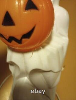 Rare Vintage EMPIRE BLOW MOLD HALLOWEEN GHOST Holding PUMPKIN