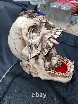 Rare Vintage Evil Skull Fountain Spencers Trickling Blood Rotating Eye Halloween