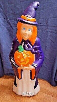 Rare Vintage Grand Venture Halloween Witch Holding Pumpkin Blowmold