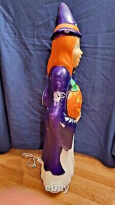 Rare Vintage Grand Venture Halloween Witch Holding Pumpkin Blowmold