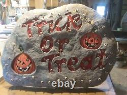 Rare Vintage Halloween Foam Mold Trick Or Treat Sign Jol Scary Pumpkin