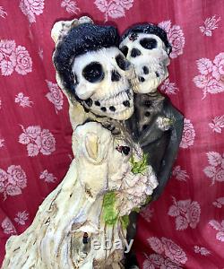 Rare Vintage Halloween Foam Skelton Sculpture Decoration Statue Bride & Groom