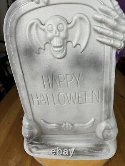 Rare Vintage Happy Halloween Tombstone Grave Skeleton Top Hat Blow Mold Decor