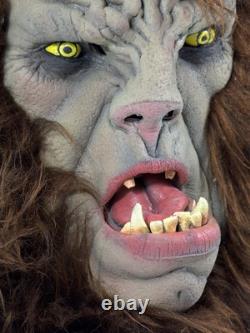 Rare Vintage Illusive Concepts Custom Werewolf Rubber Latex Halloween Mask w Tag