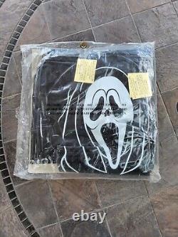 Rare Vintage Scream Ghost Face Coffin Cooler SEALED Fun World RARE