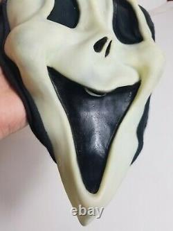 Rare Vintage Scream Ghostface Halloween Mask Fun World Div Stamp Hood Gen 1 VTG