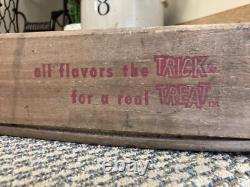 Rare Vintage Wooden Soda Crate Trick R Treat Elgin Illinois Box? Halloween Box