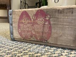 Rare Vintage Wooden Soda Crate Trick R Treat Elgin Illinois Box? Halloween Box