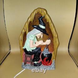 Rare Vintage Yozie Mold Ceramic Halloween Witch Cauldron tree Lighted in EUC