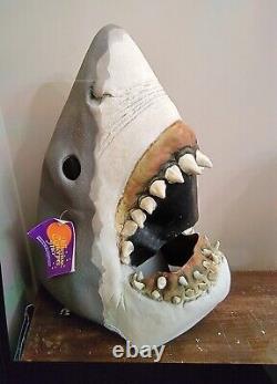 Rare tagged NOS vintage Illusive Concepts Jaws shark halloween mask