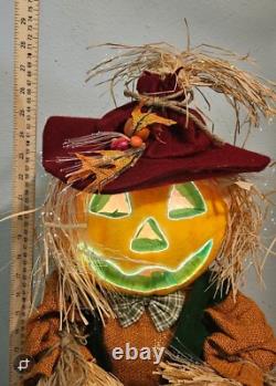 Rare vTG. 48 Fiber Optic Pumpkin sitting Scarecrow HALLOWEEN FALL WITH BOX