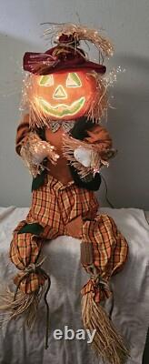 Rare vTG. 48 Fiber Optic Pumpkin sitting Scarecrow HALLOWEEN FALL WITH BOX