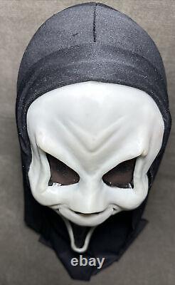 Scream Grin Mask Glow in Dark Vtg 90's Fun World Div Ghost face Rare Pointy Eyes