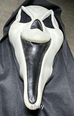 Scream Grin Mask Glow in Dark Vtg 90's Fun World Div Ghost face Rare Pointy Eyes
