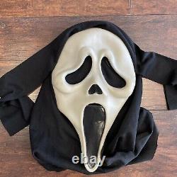 Scream mask Ghost Face glow in the dark rare Fun World EA 90's Vintage