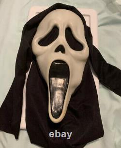 Scream mask vintage fun world div RARE Vanilla Scent