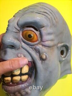 Super RARE vintage 1993 cellar studios halloween mask with orginal tag