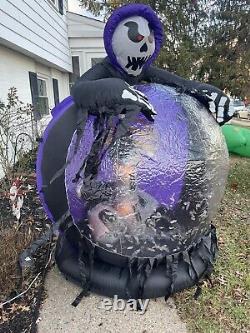 VTG Gemmy Airblown Inflatable Whirlwind Globe Ovr 6 Tall Halloween Skeleton RARE