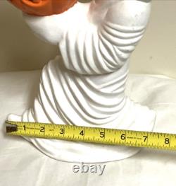 VTG RARE HALLOWEEN Ceramic Mold Ghost Holding a Pumpkin No Light! NOSTALGIA