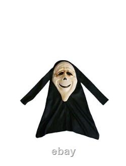 VTG Rare Scary Movie Scream Ghost Face Mask Hood Stoned Spoof Easter Unlimited