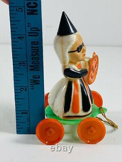 VTG Rosbro Rosen RARE Halloween Witch Pull Toy NICE candy container