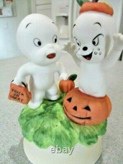 Vintage 1986 Casper the Friendly Ghost Halloween Trick or Treat music box RARE